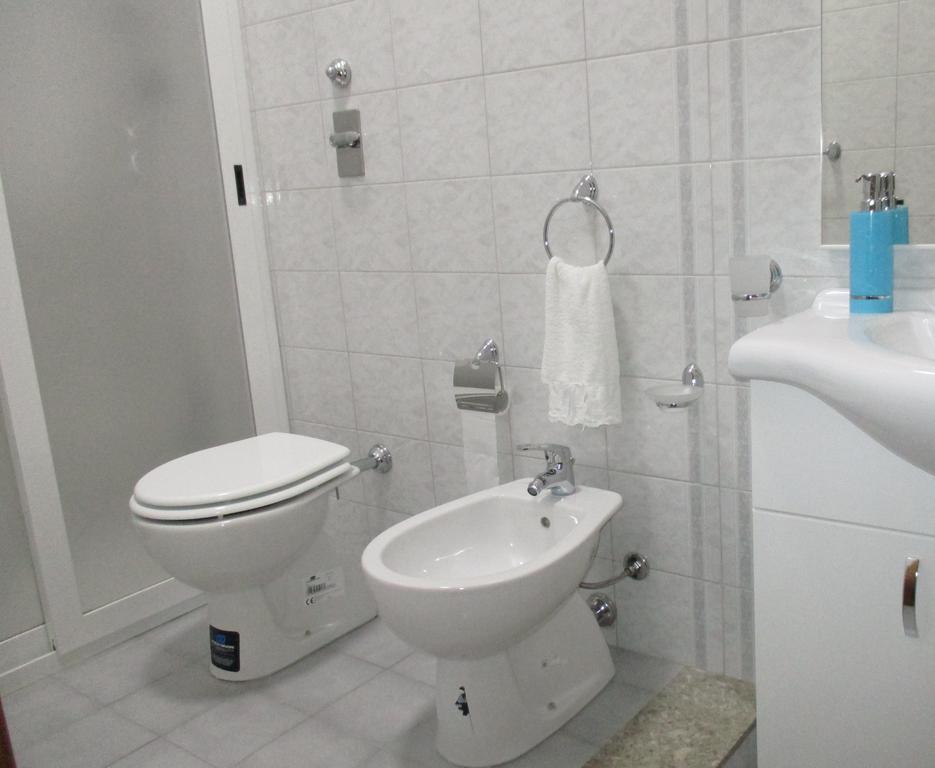 マルサラCasa Rebellaアパートメント エクステリア 写真